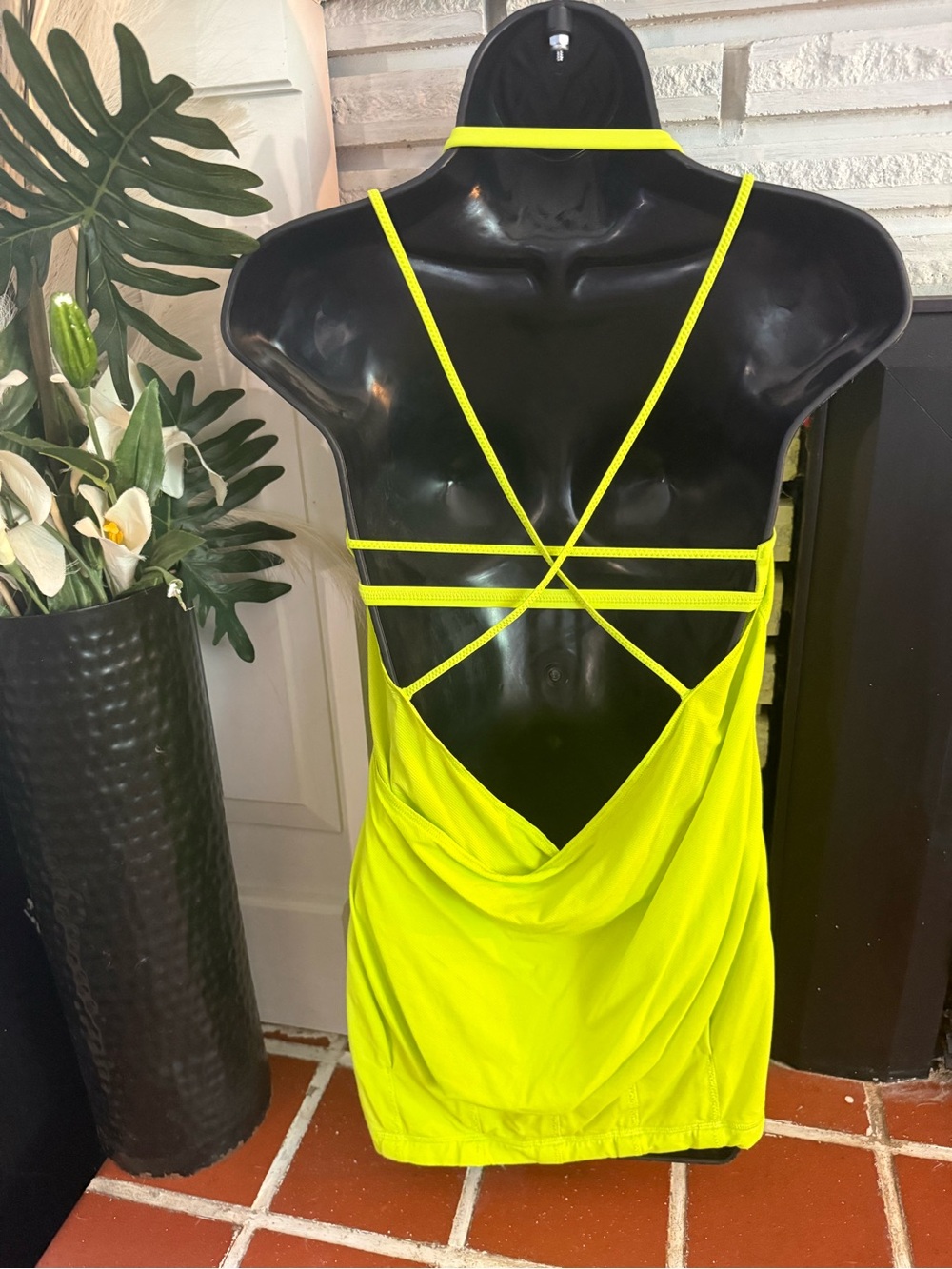 lululemon athletica Neon Yellow Strappy Back Tank with Built In Bra - Size 10